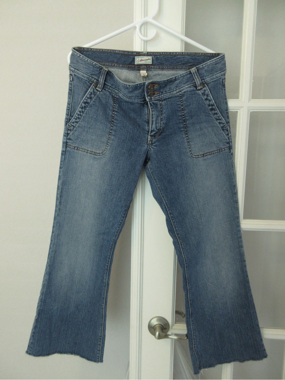 Abercrombie & Fitch Midwash Blue Wide Leg Jeans